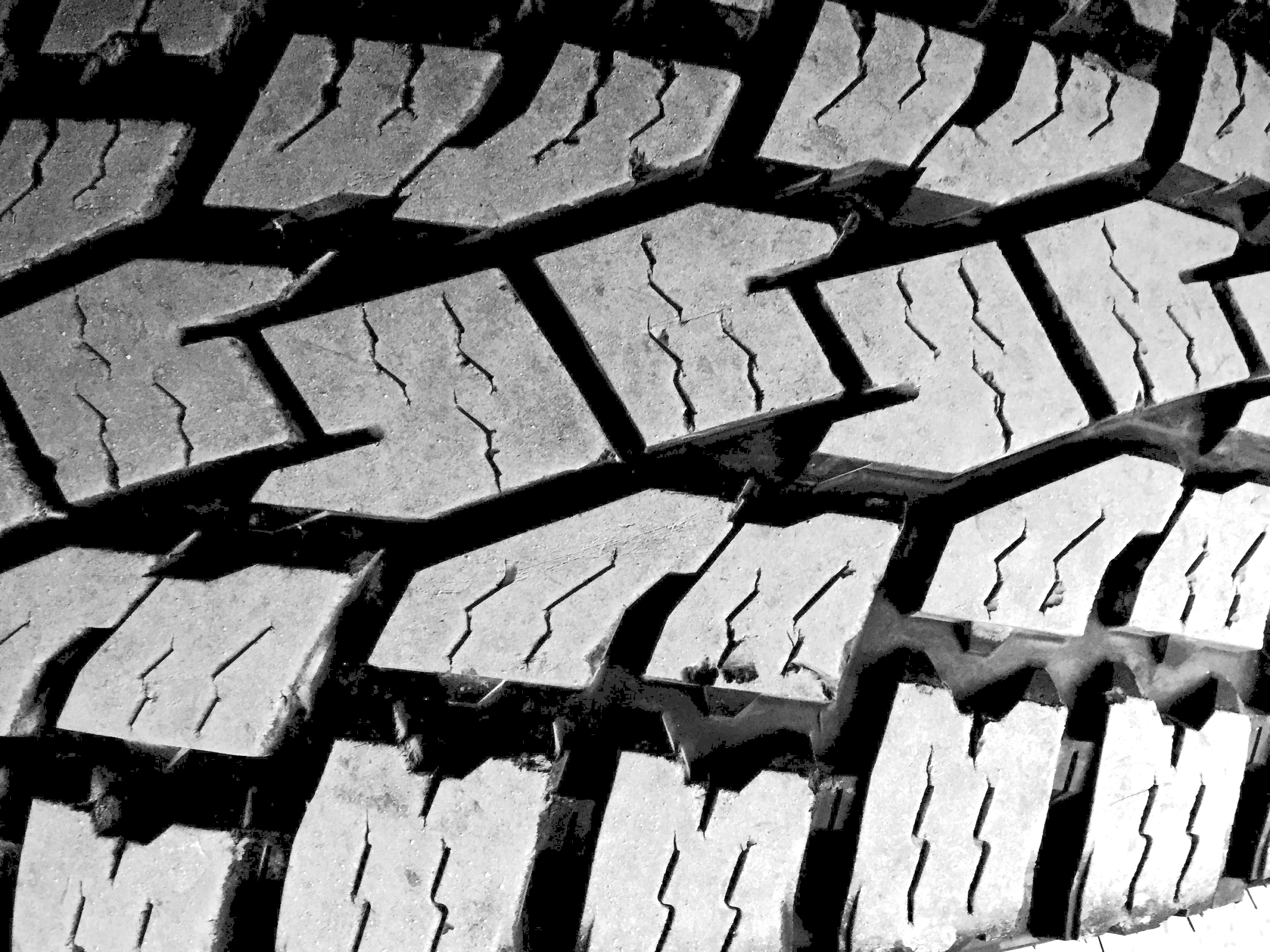 tire closeup.jpg
