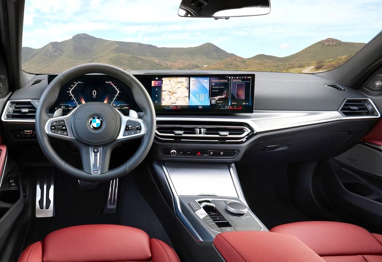 BMW 320i 2023 interior.