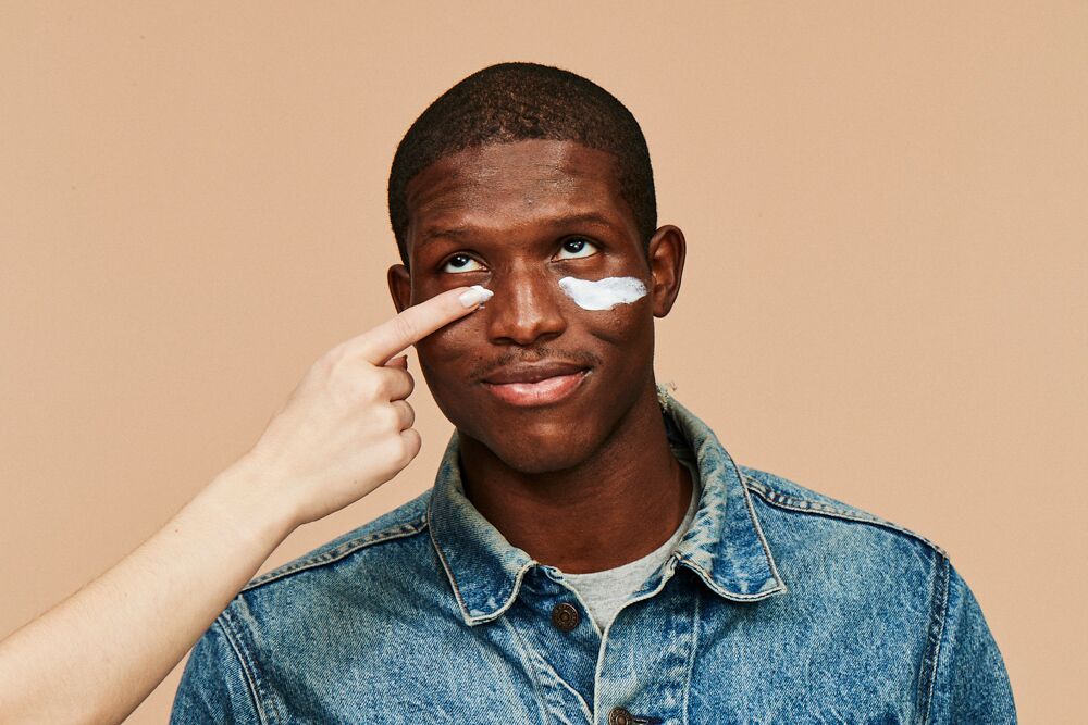 Best Men's Skin Care Routine for Fall