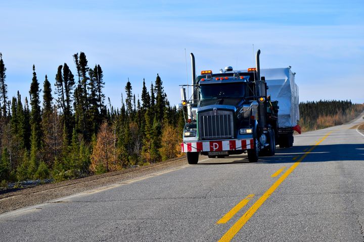 10 Autumn Driving Safety Tips for Truckers