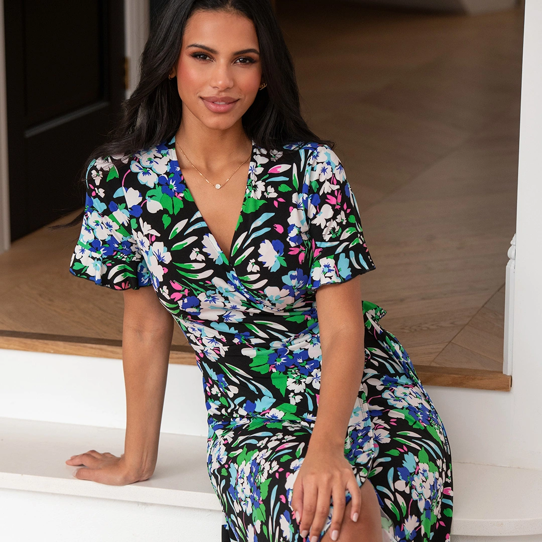 That's a Wrap: How To Get the Perfect Fitting Wrap Dress | Pour Moi