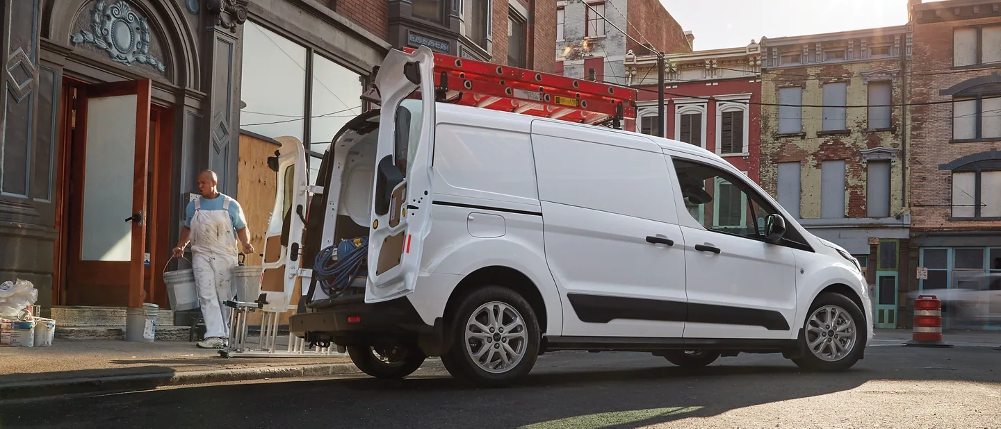 La camioneta del equipo a fotografías e imágenes de alta