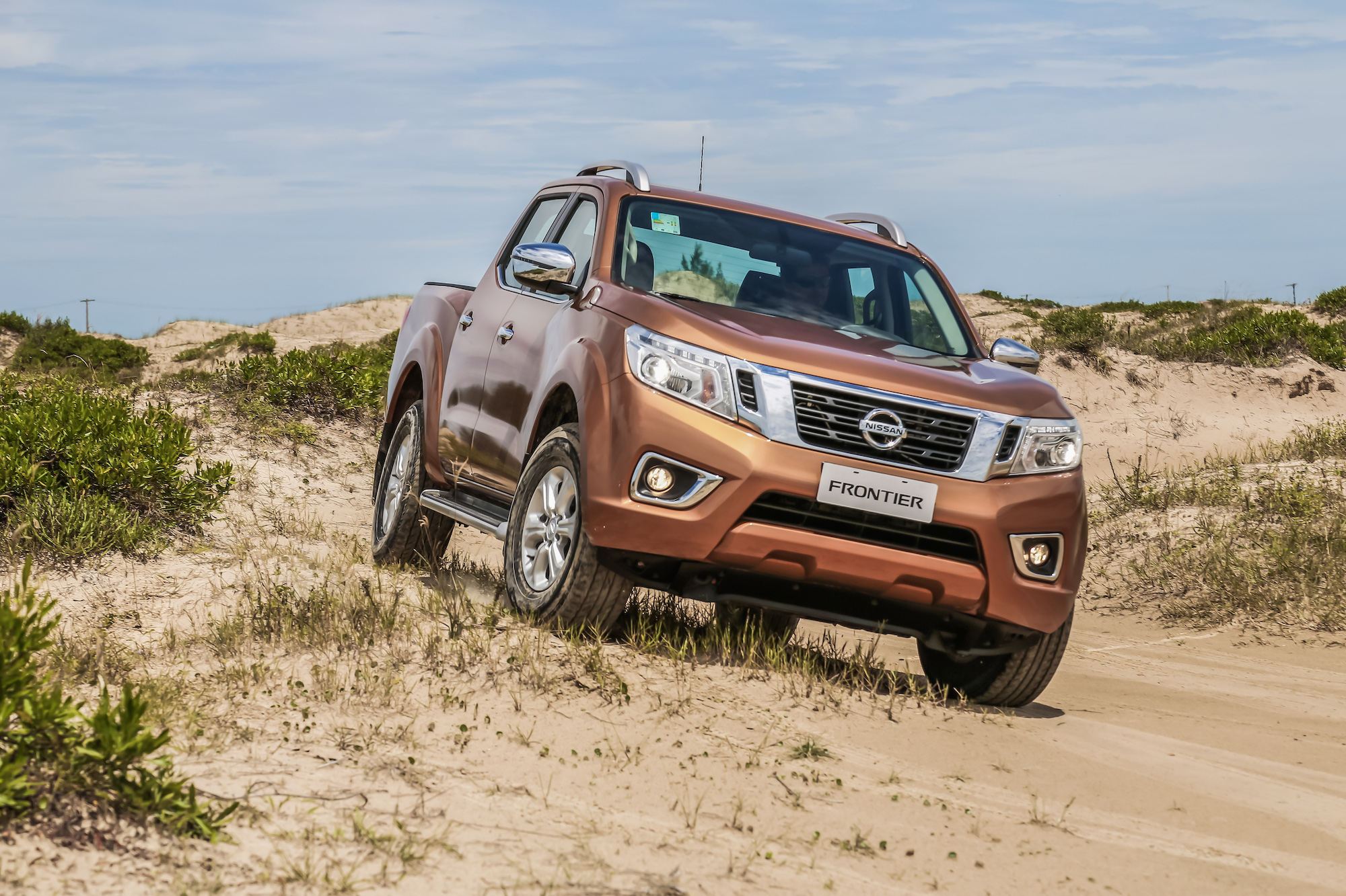 Carros Nissan: Frontier picape