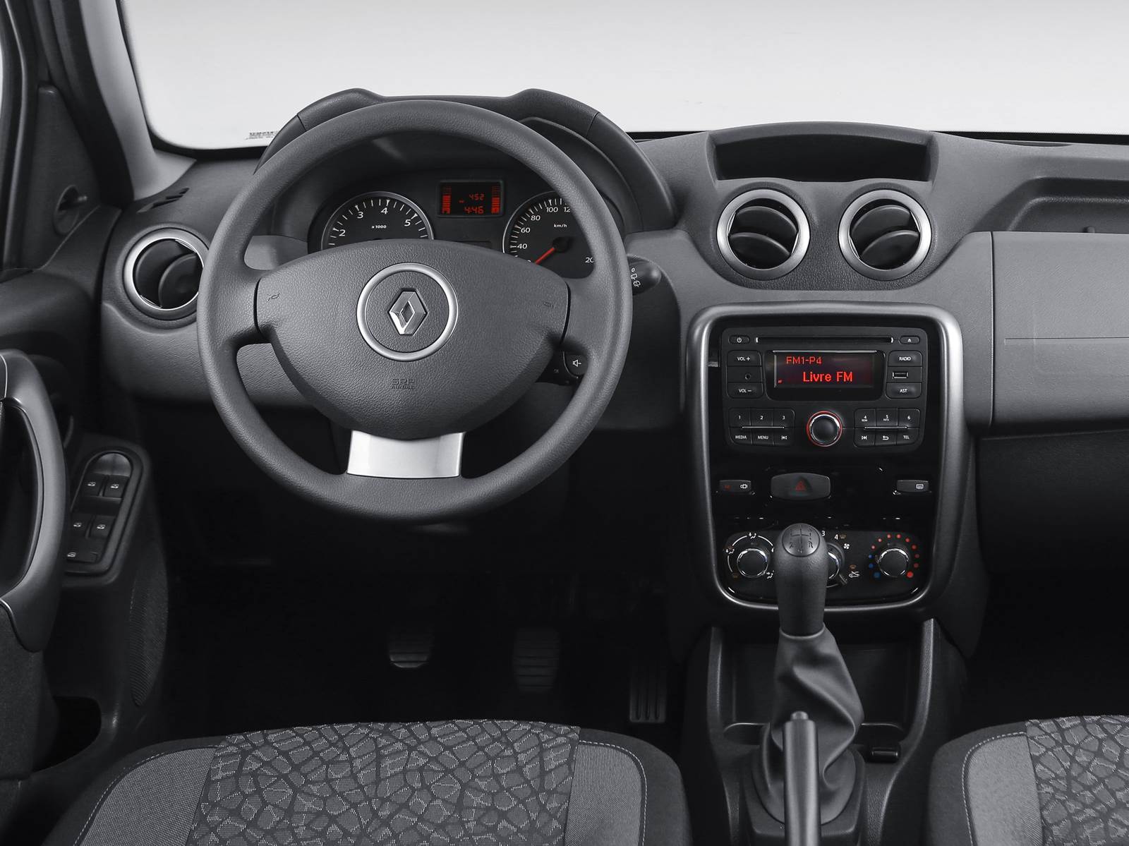 Renault Duster interior