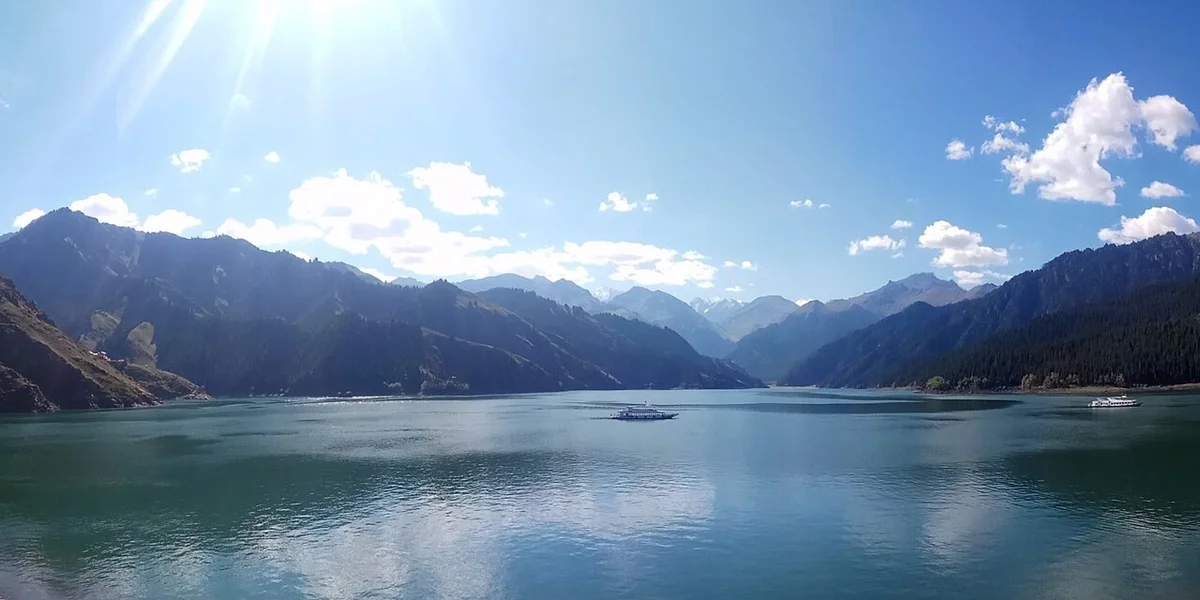 天山天池