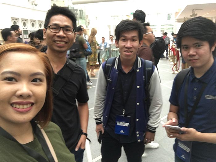 friends from vietnam in jsconfasia 2018