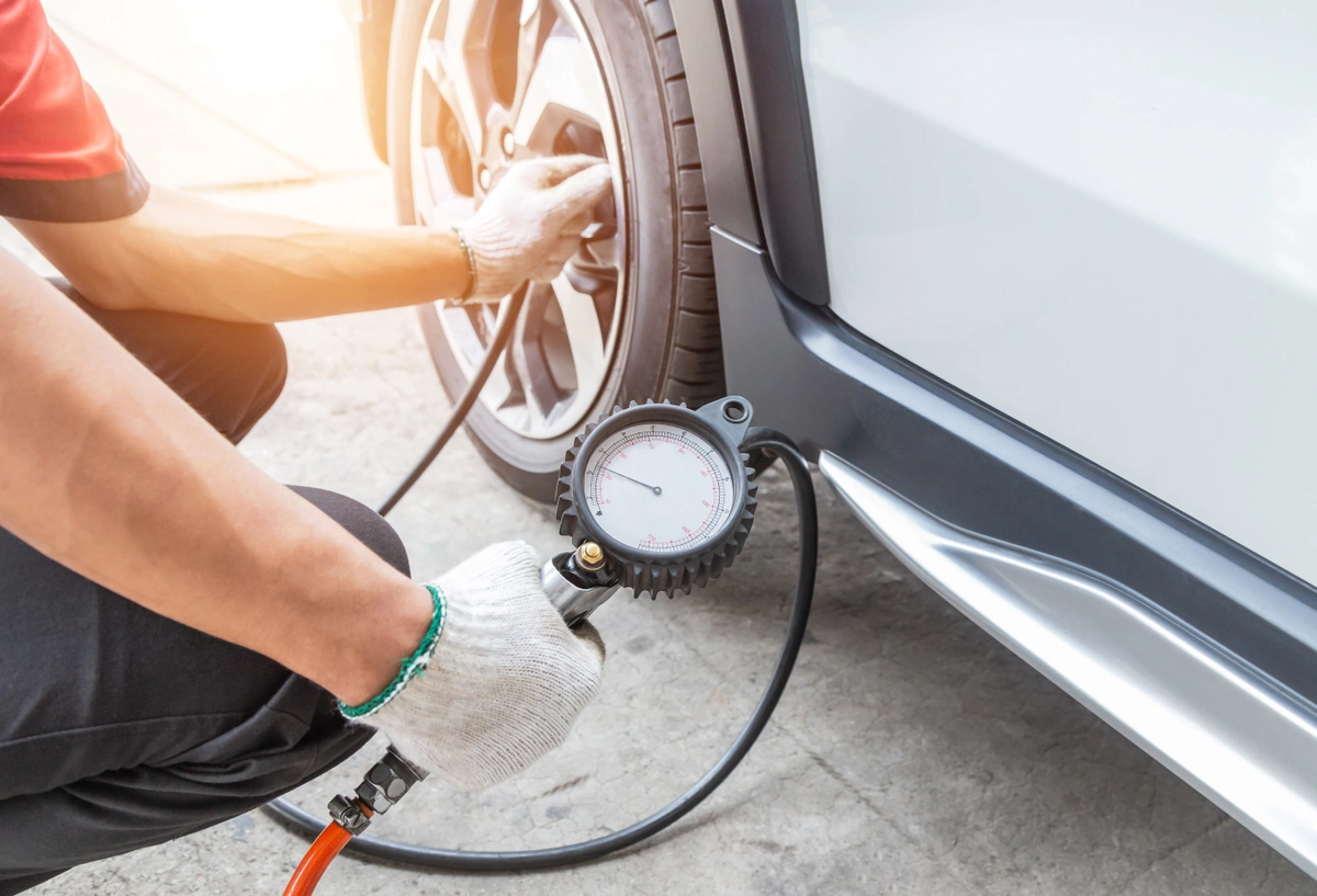 6 Reasons To Release Tire Pressure How To Let Air Out Of A Tire 