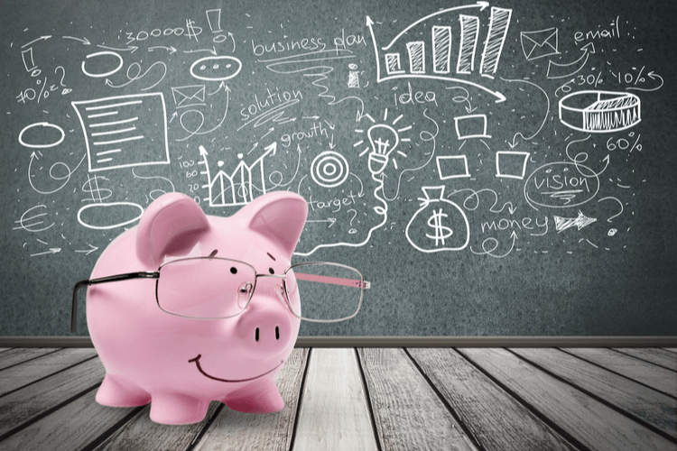 financial goals piggy bank with title loan money