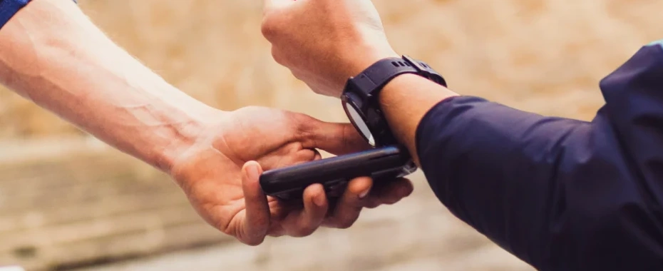 Garmin Pay Banken: So funktionieren alle Banken mit Garmin Pay dank Curve