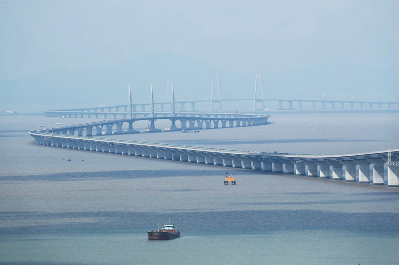 港車北上 港珠澳大橋