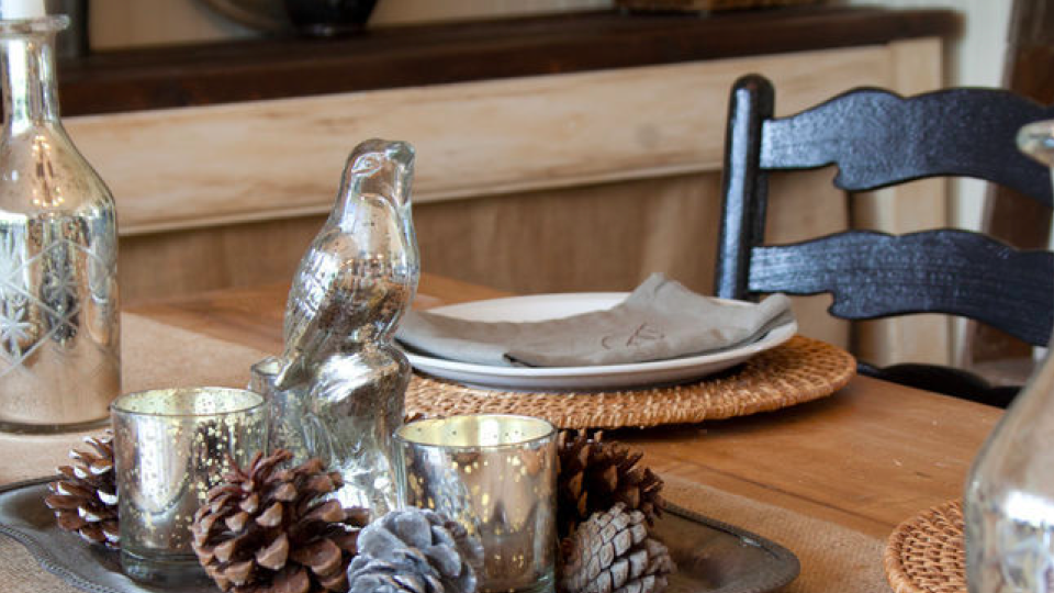 Table with plate, glass and cones decor