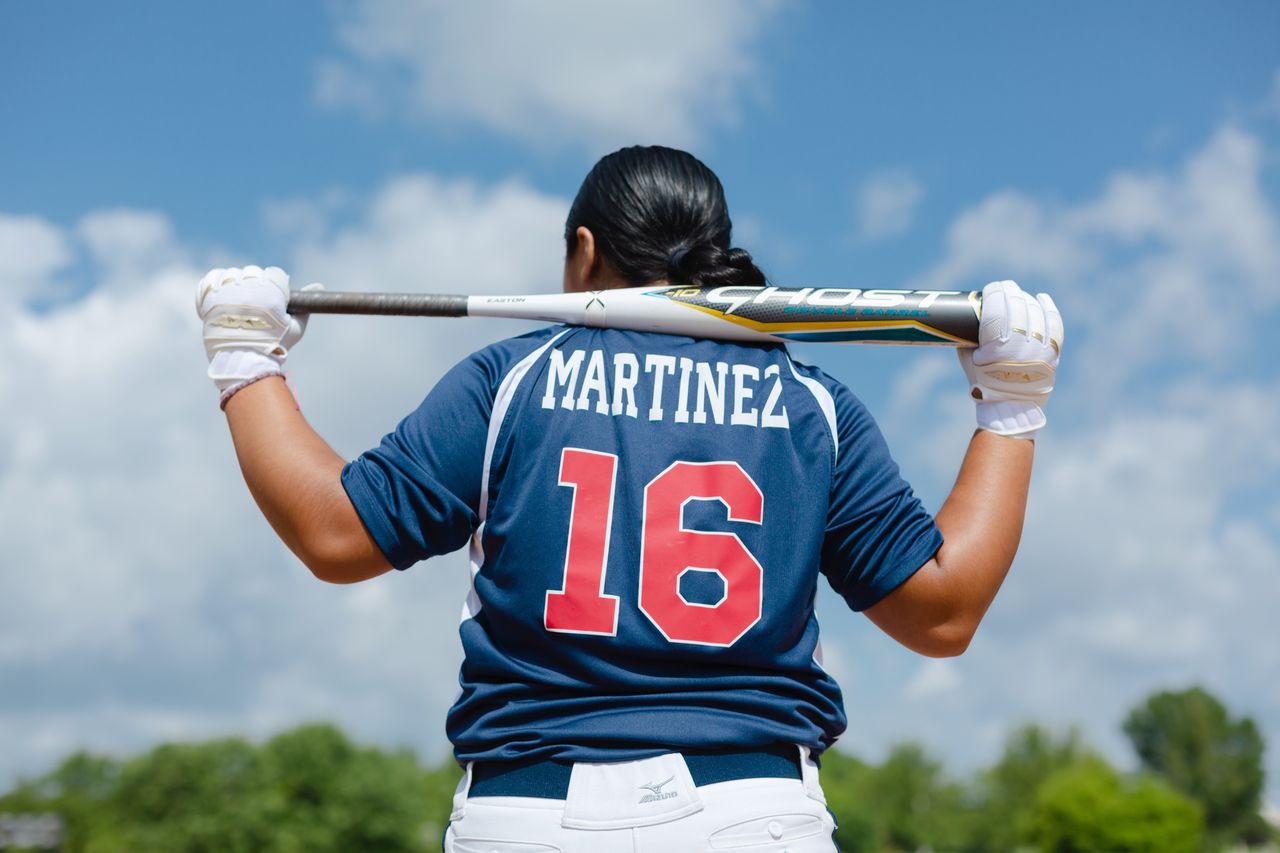 Best Fastpitch Bats by Hitter Type: Contact vs Power