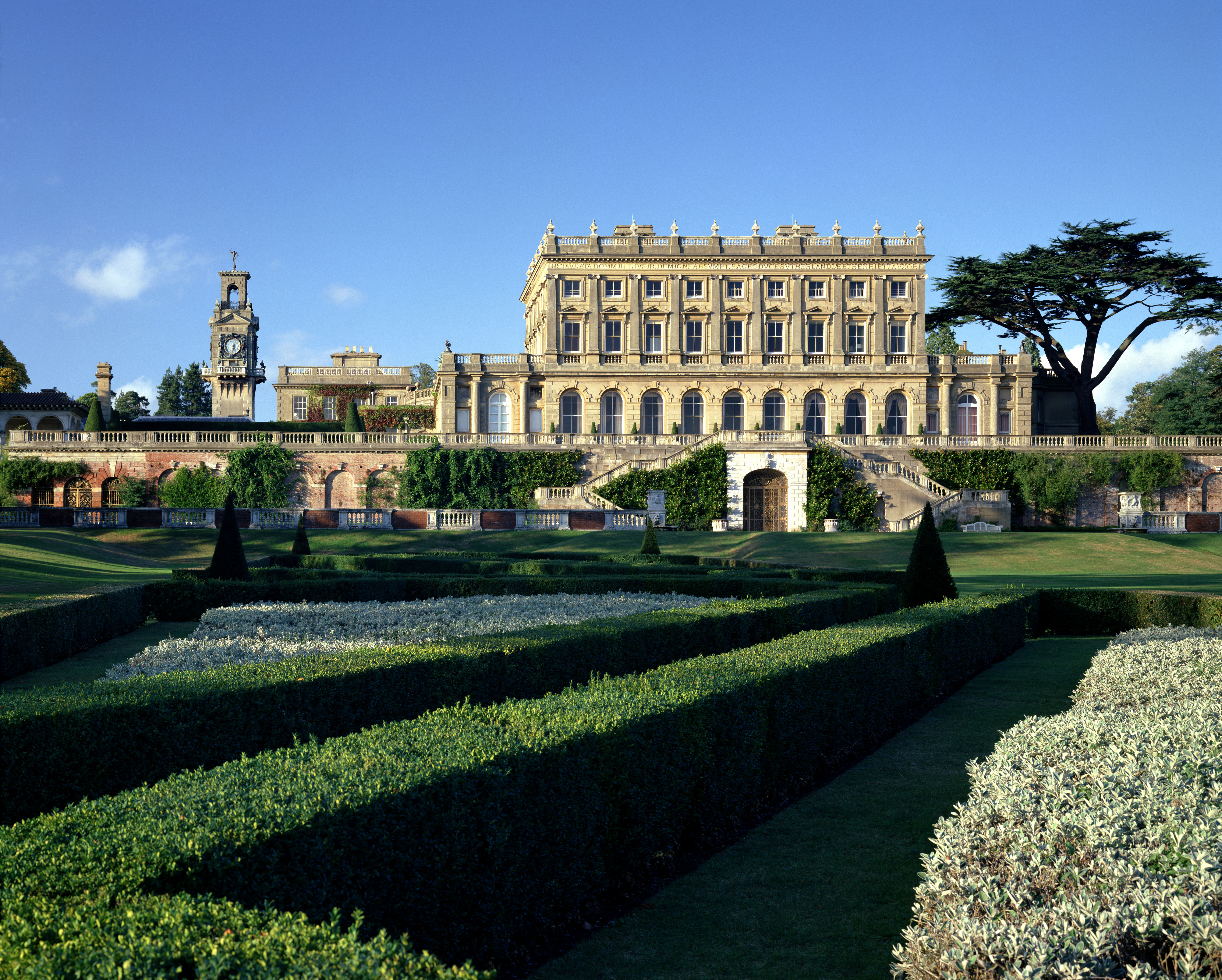 cliveden-country-house-luxury-hotel-n...