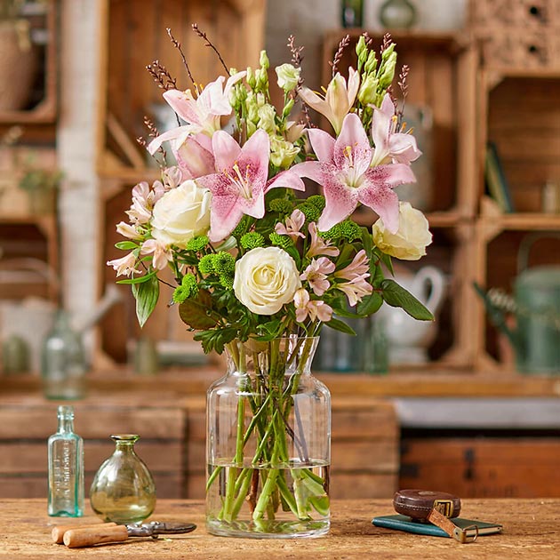 Fresh Flowers Subscription Service Freddie’s Flowers UK