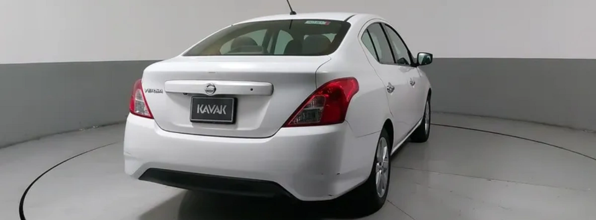 Versa 2018