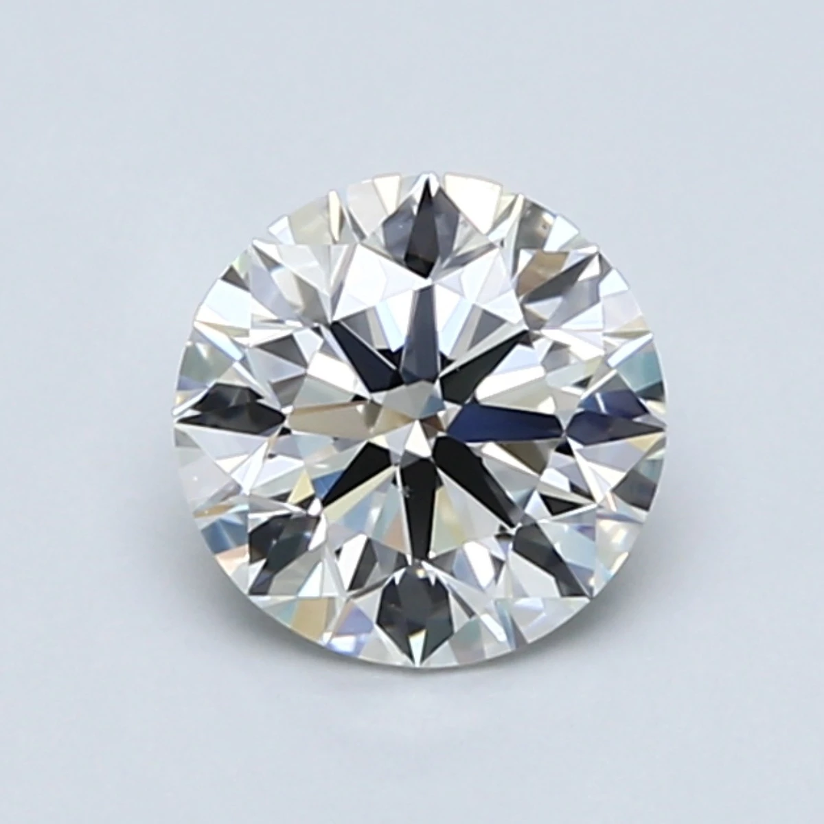 magnified image of a G color diamond