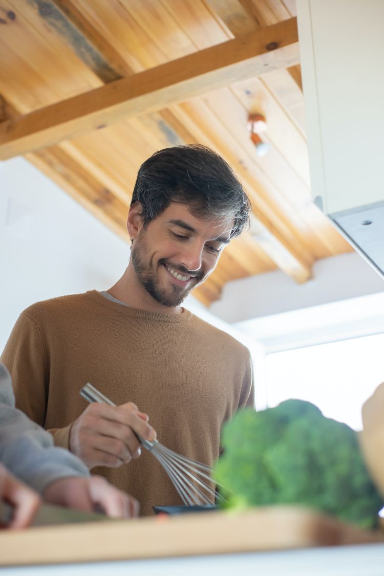 Man cooking to improve blood flow