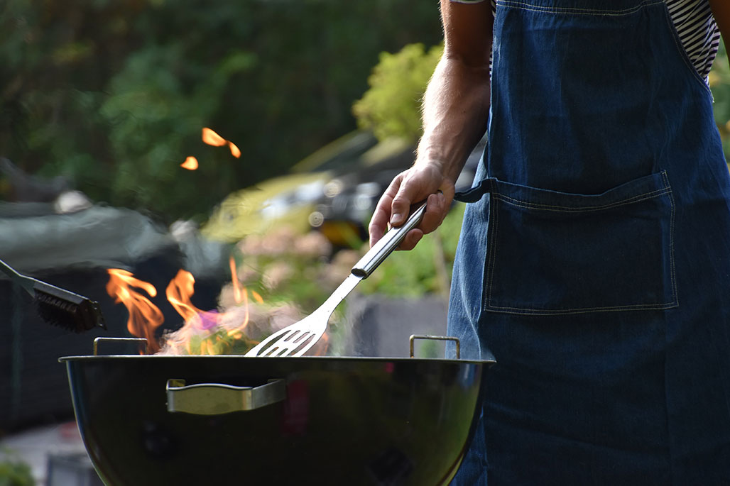 Grilling-VincentKeiman-Unsplash.jpg