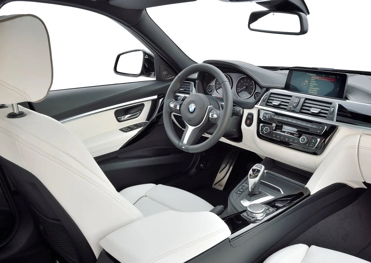 BMW Serie 3 2018 interior