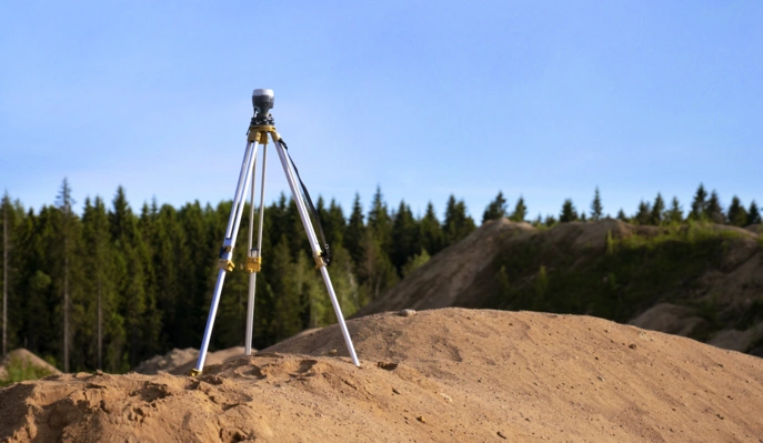 Land surveyors and CAD maps