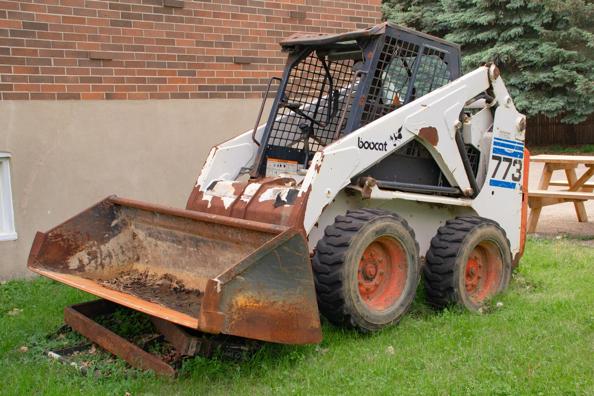 Bobcat Skid Steer