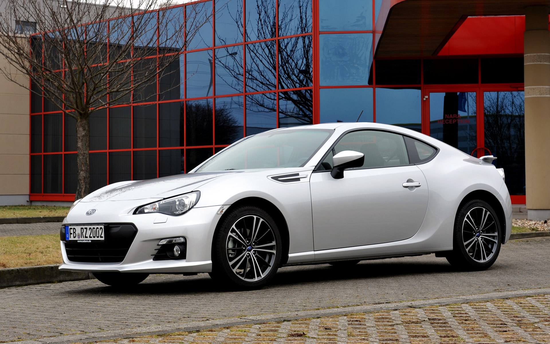 Subaru BRZ 2013 cinza