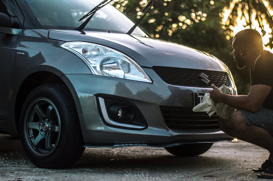 Cómo quitar rayones de tu auto con el lápiz corrector de rayones