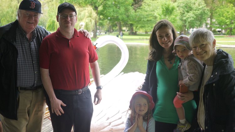 Meghan F., her dad, brother, mom and girls