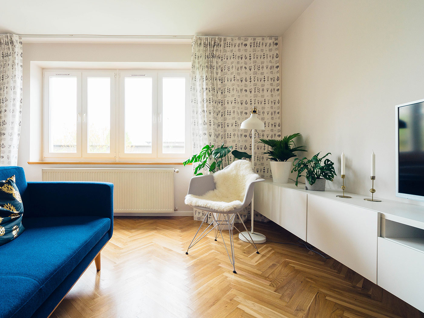 9 Affordable Apartment Furniture Stores That Aren T Ikea Doorsteps Rent