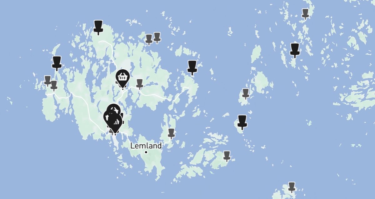 Disc golf baskets indicate the locations of disc golf courses on a map of the Åland Islands