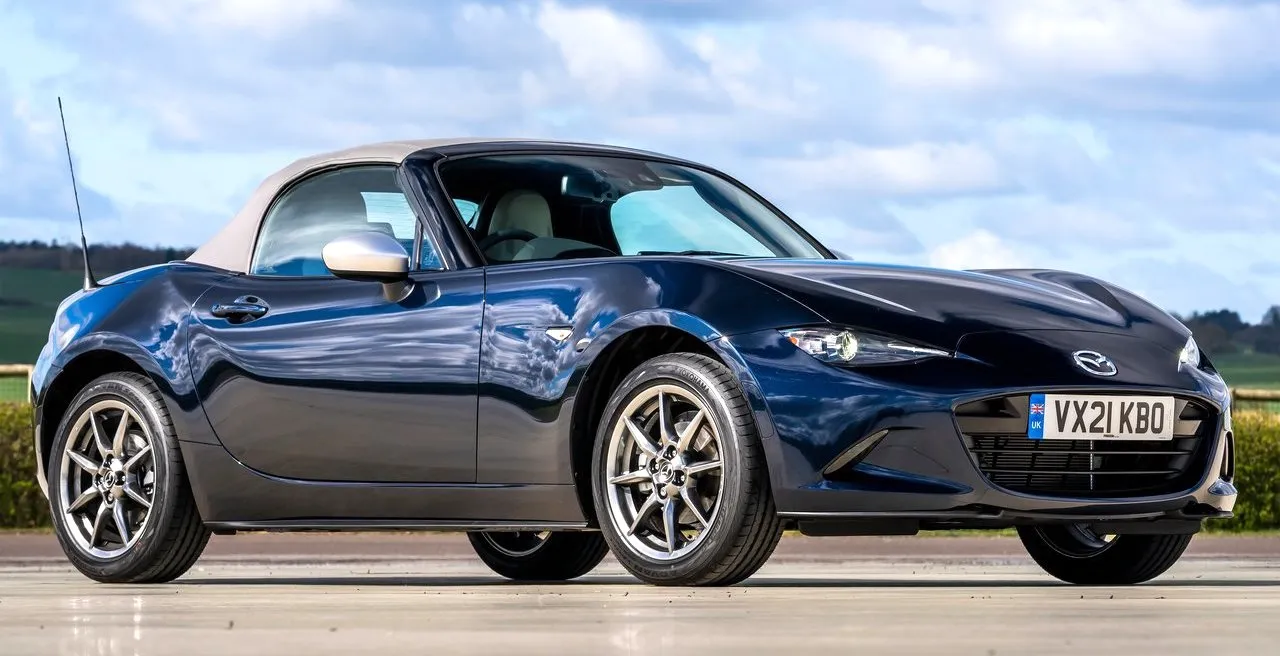 Mazda MX-5 Miata 2022