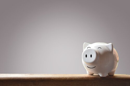 piggy bank saving payday loan cash