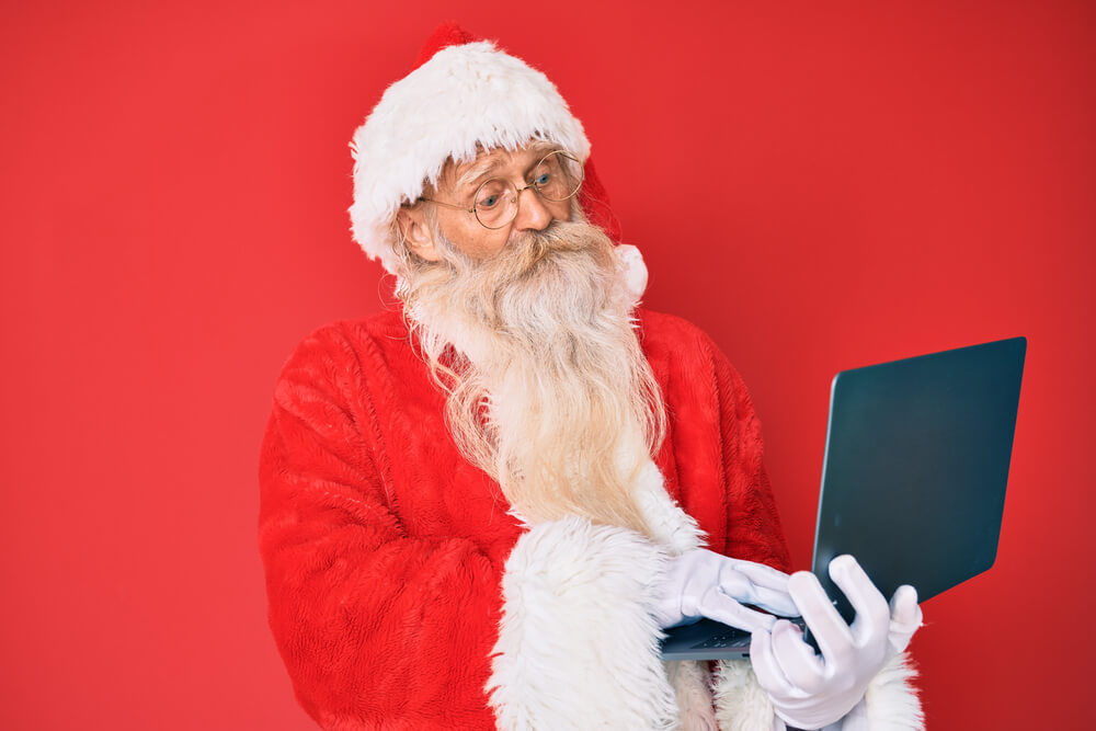 santa applying for christmas loans online
