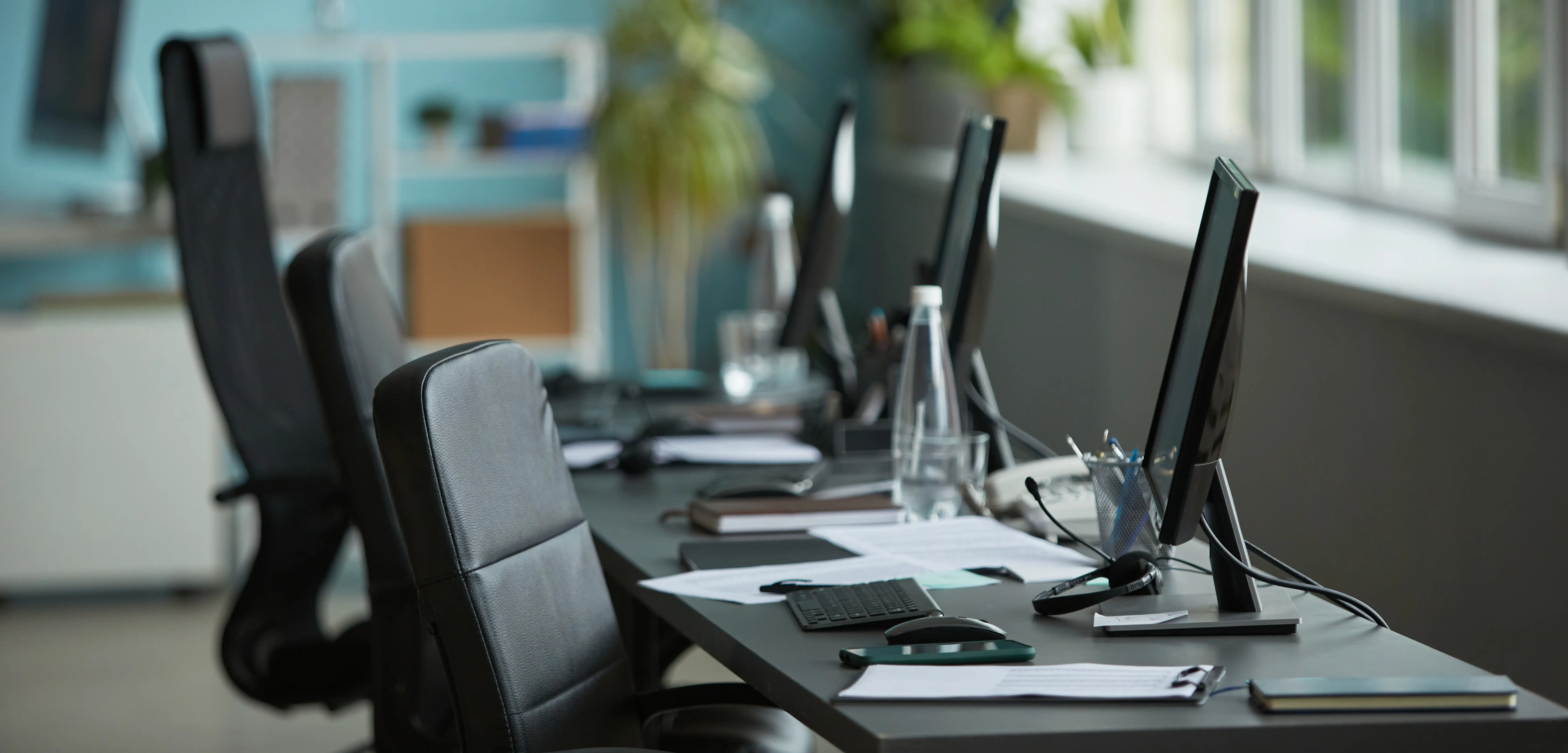 Modern digital workspace setup used by distributed remote accounting teams