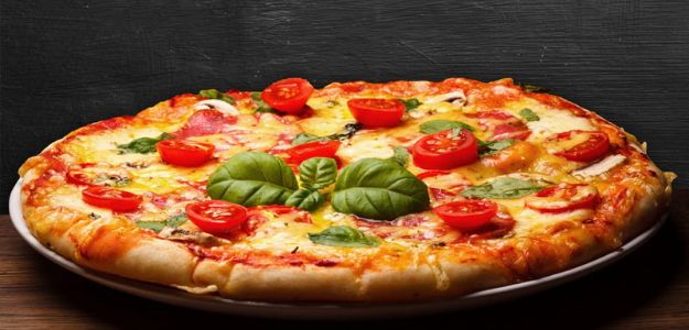 Pizza caprese con pan de claras.jpg
