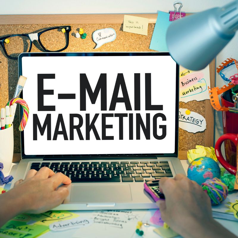 what is email marketing? DOZR