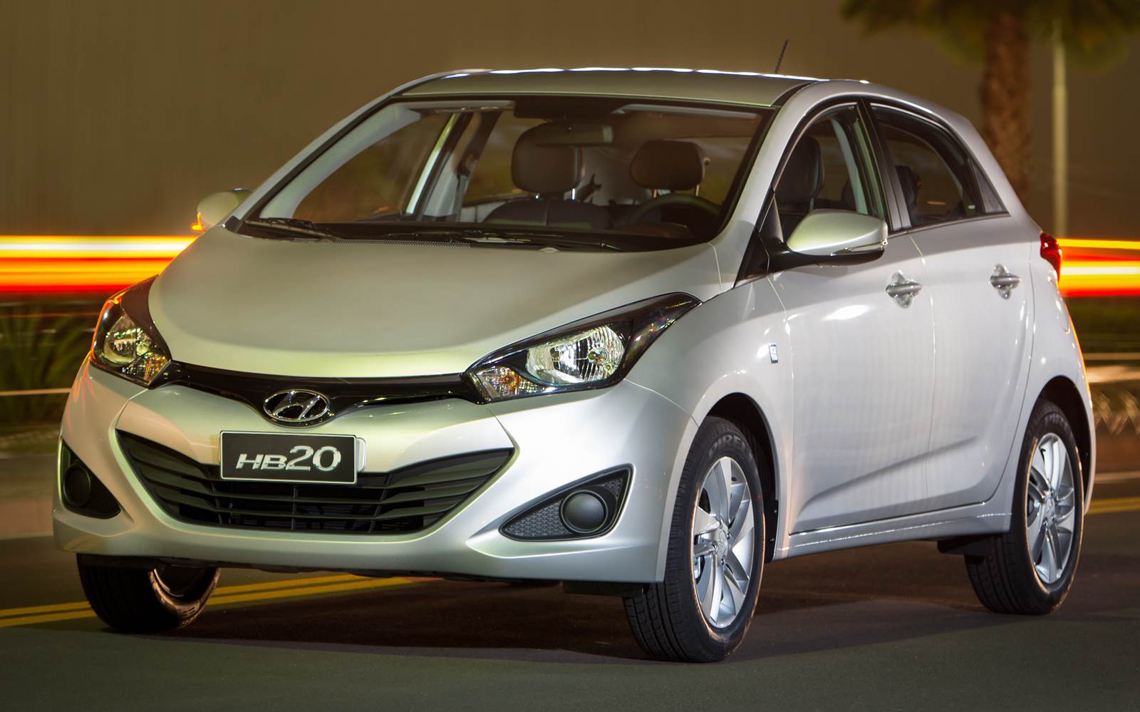 Hyundai HB20 2015