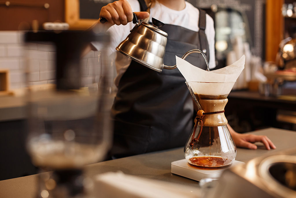 How to Make Chemex Pour Over Coffee