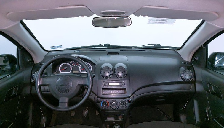 Interior Chevrolet Aveo 2017 seminuevo