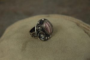 Cabochon Wire Ring by Kate Richbourg