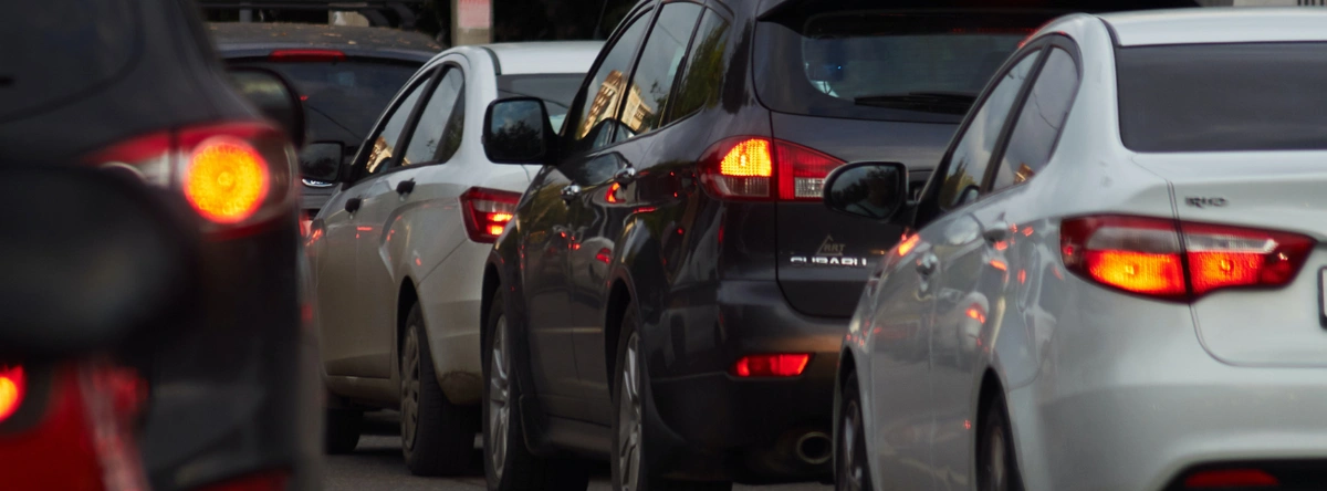 Conviene sacar un carro de agencia para Uber