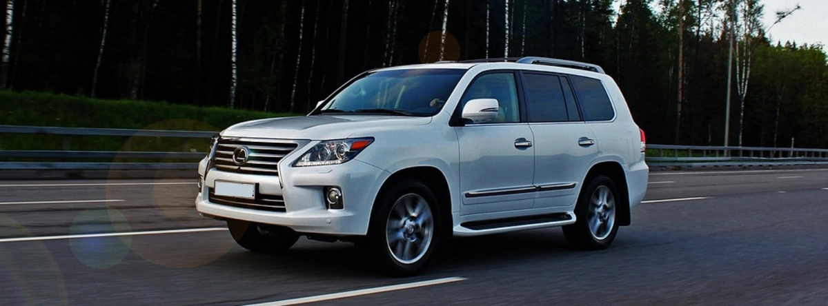 Lexus LX 570 2020 precio