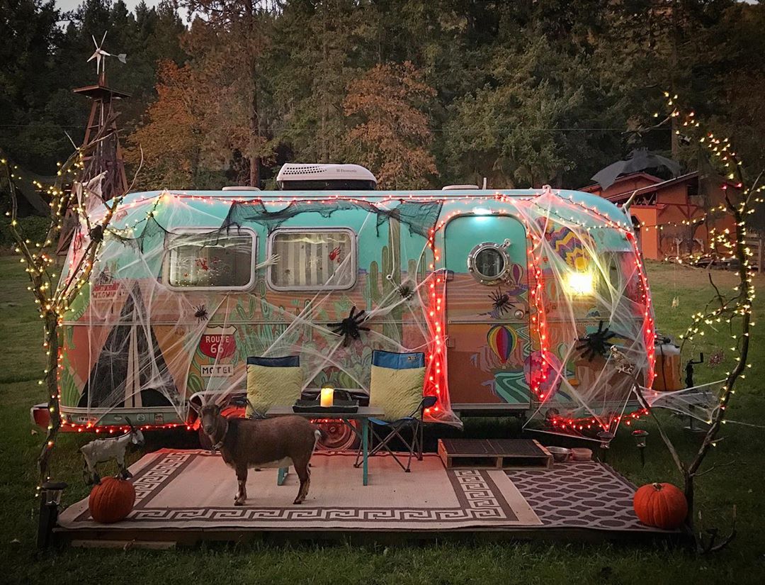 Decorating Your RV for Halloween How To Fall Fun Guide La Mesa RV