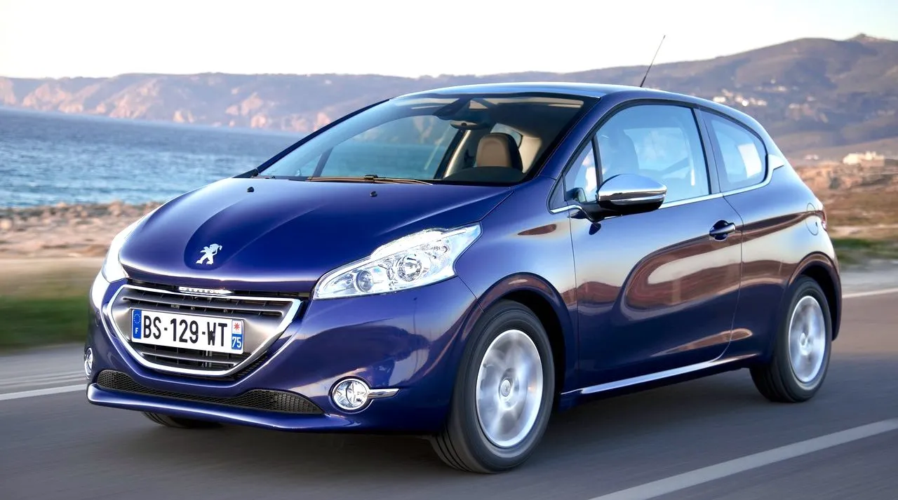 Peugeot 208 Hatchback 2014