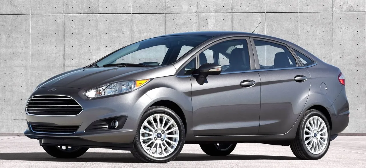 Ford Fiesta Sedan 2015