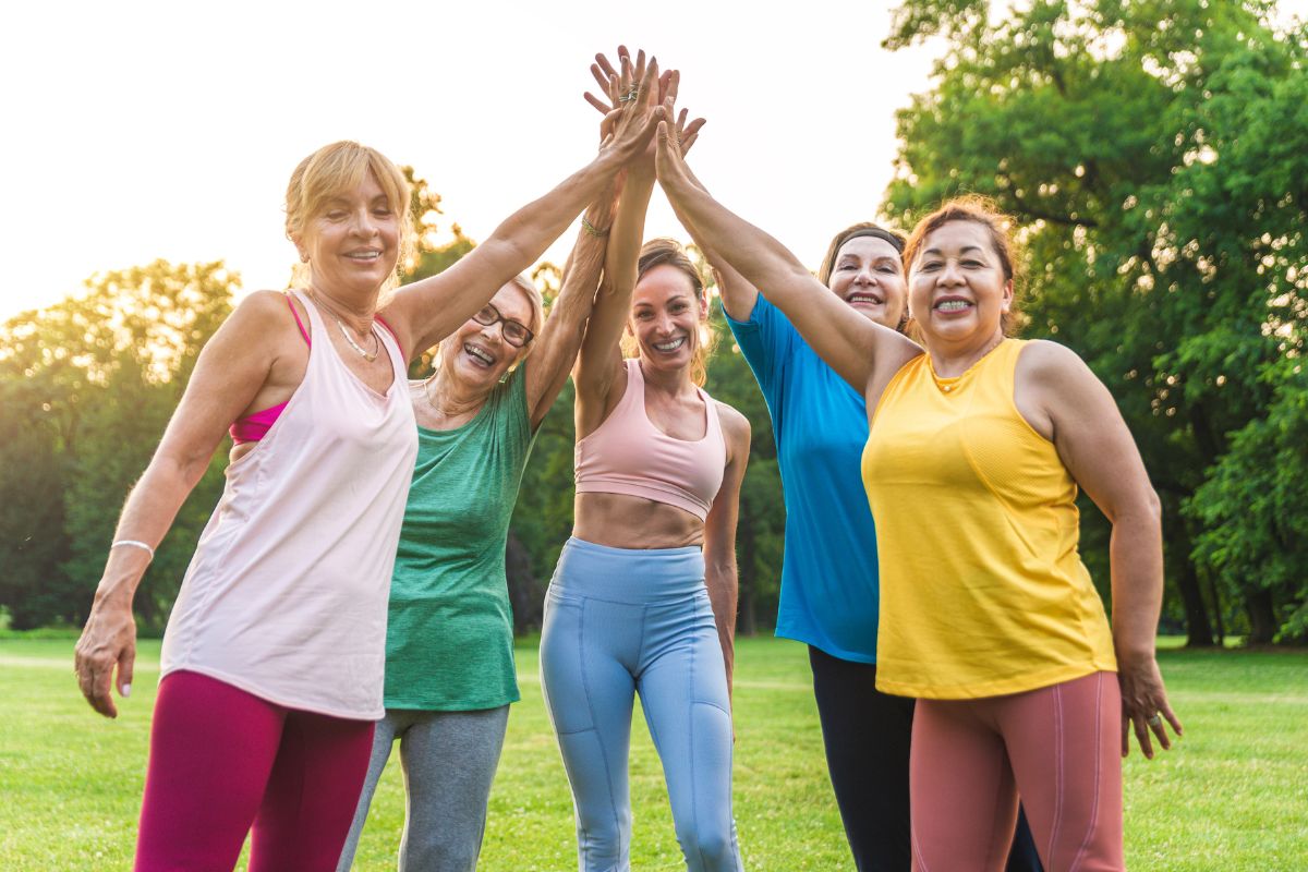 group of women working out using the SilverSneakers program