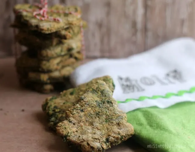 Homemade-Parmesan-Spinach-Dog-Treats....