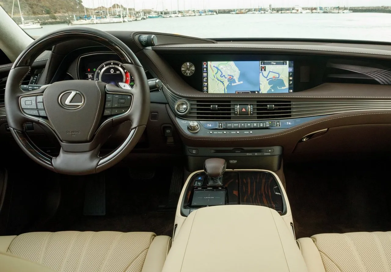 Lexus LS500 interior