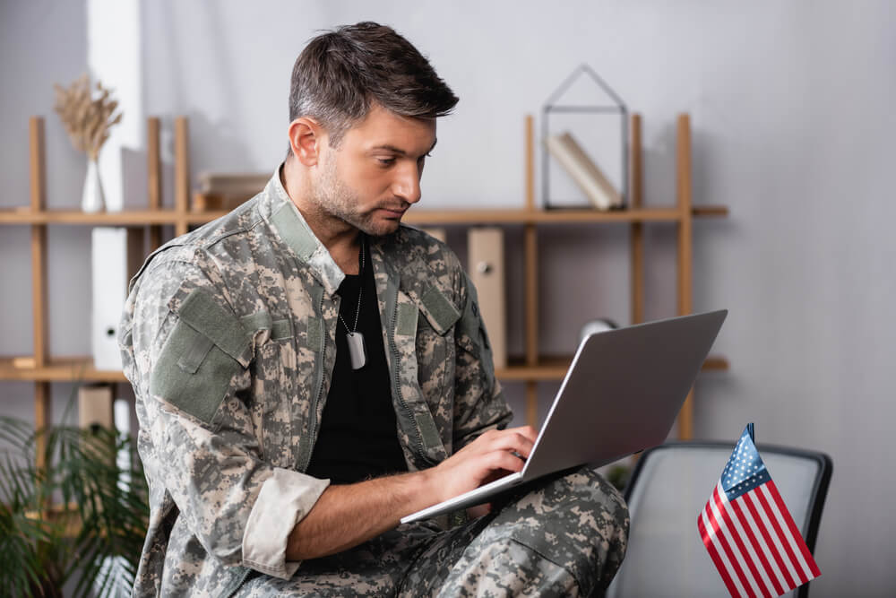 veteran applying for a payday loan