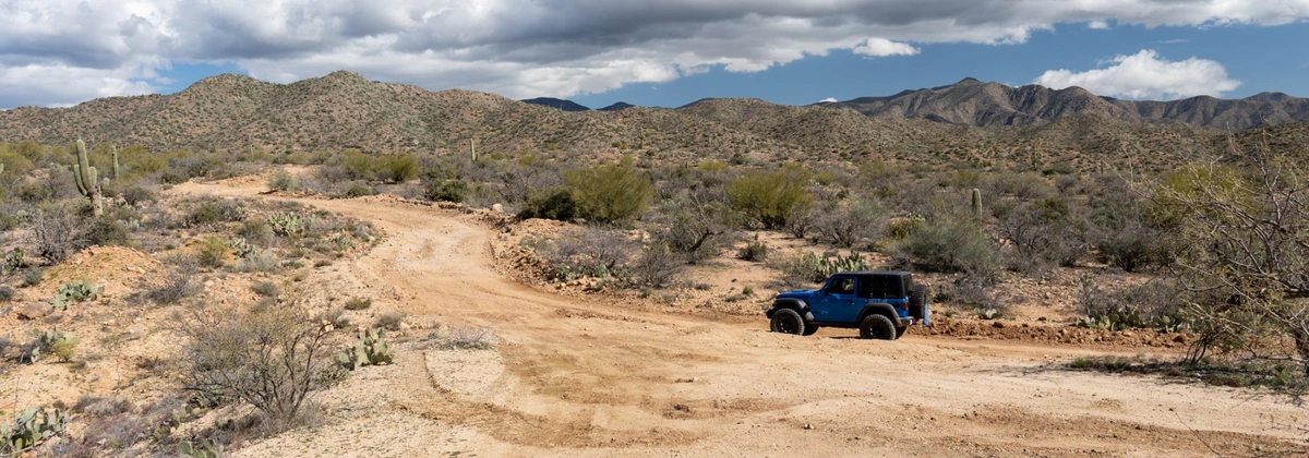 Jeep Wrangler on the Backway to Crown King in Crown King